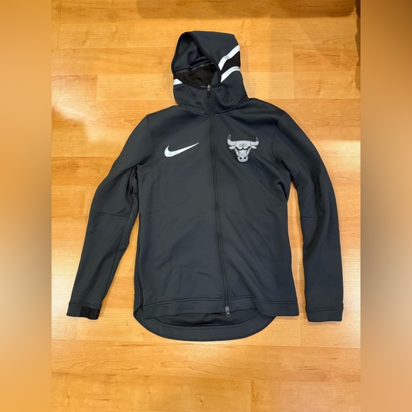Nike Black Full-Zip Hoodie with Bulls Emblem